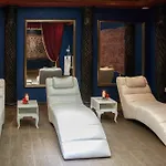 Grand - Fitness & אתר נופש
