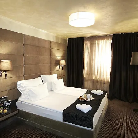 Grand - Fitness & 5*